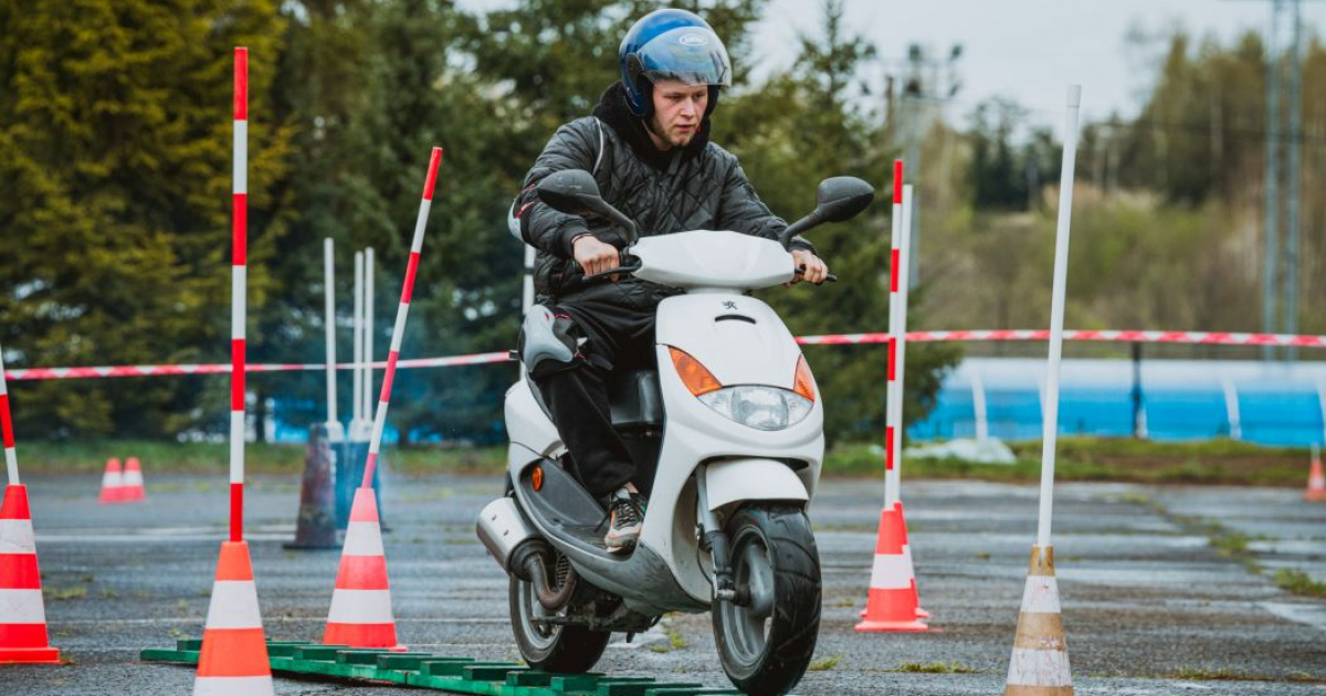 Wiedza, opanowanie i bezpieczeństwo. Za nami turniej motoryzacyjny [ZDJĘCIA]