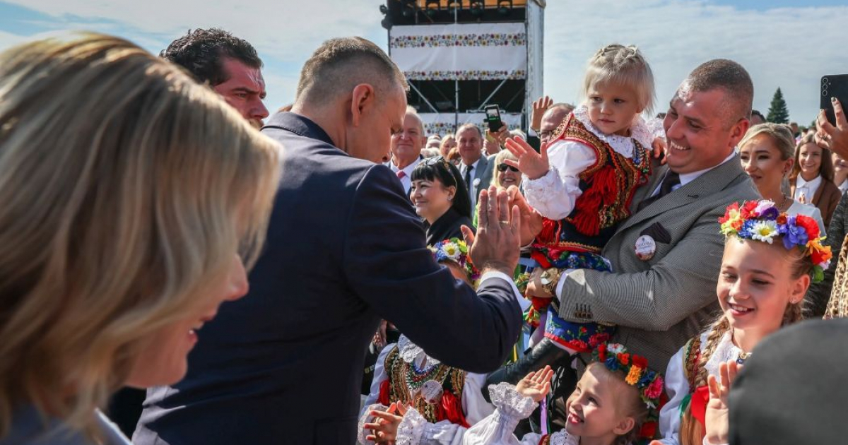 Święto plonów na Podkarpaciu. Karol Nawrocki: „Dziękuję za waszą ciężką pracę” [VIDEO, ZDJĘCIA]