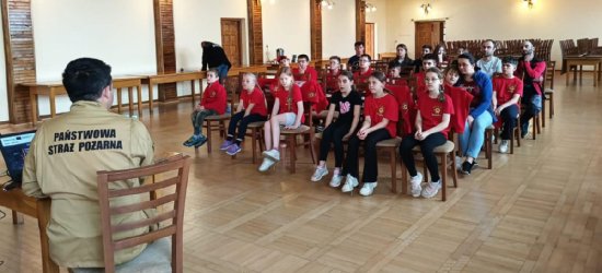 GASZĄ I RATUJĄ: Ważne spotkanie dla mieszkańców Lisznej. Zmiany klimatu i zagrożenia pożarowe