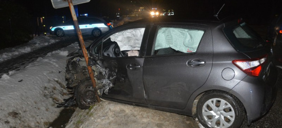 REGION: Zderzenie czterech pojazdów. Dwie osoby ranne (ZDJĘCIA)