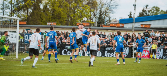 Derby na remis! Debiutancki gol Jajki daje Stali punkt w Jaśle [ZDJĘCIA]
