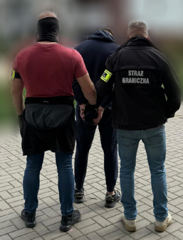 Wspólna akcja BiOSG i Policji. Dwóch obywateli Ukrainy przymusowo wydalono z Polski