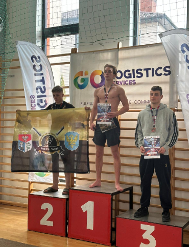 Jakub Szczurek i Łukasz Horodejczuk z Texom Samuraj Sanok z Pucharem Polski MMA