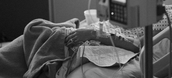 Pierwsza ofiara śmiertelna koronawirusa w Polsce