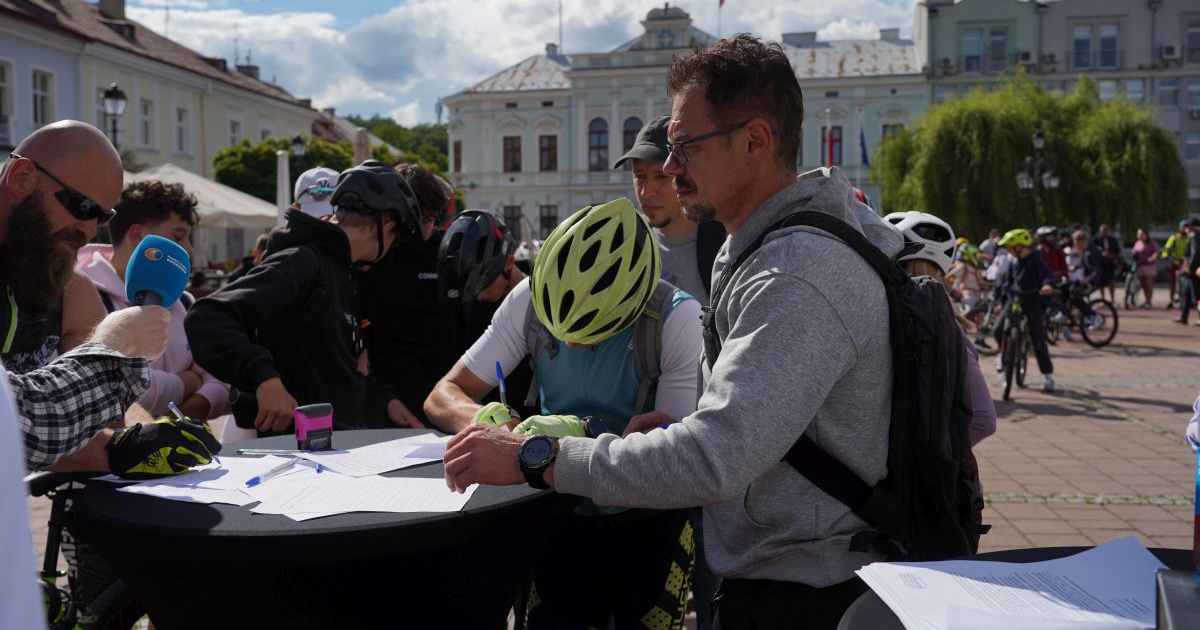 Mieszkańcy zbierali podpisy dla Bike Parku Prochownia [VIDEO, ZDJĘCIA]