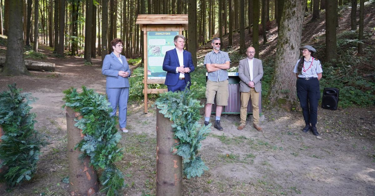 Otwarto ścieżkę przyrodniczo-historyczną „Zamczysko”. Nowa atrakcja na mapie Sanoka