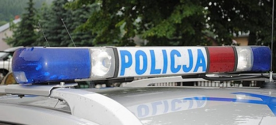 SANOK: Podejrzany pakunek przy ul. 800-lecia. Na miejscu interweniowały służby