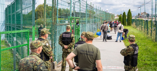Polska wydaliła 15 obywateli Ukrainy. Powrót do domu i zakaz wjazdu (VIDEO, ZDJĘCIA)