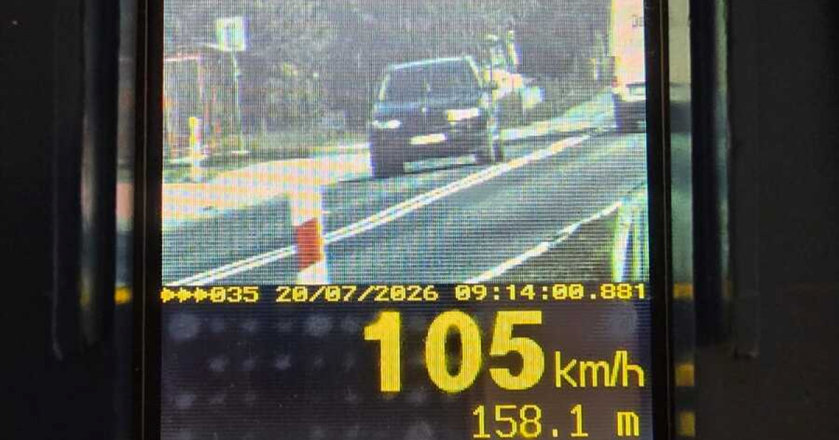 Pędzili ponad 100 km/h w obszarze zabudowanym! Kierowcy BMW i Hondy stracili prawa jazdy