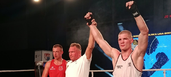 Adam Tutak z trzecią wygraną w Polskiej Lidze Boksu!