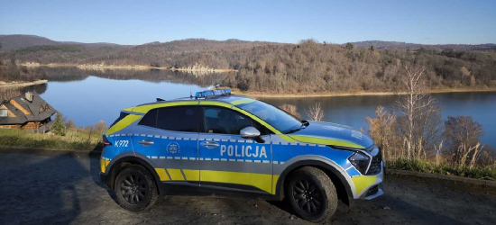 Świąteczny wyjazd bez obaw. Policja przypomina, jak skutecznie zabezpieczyć mieszkanie