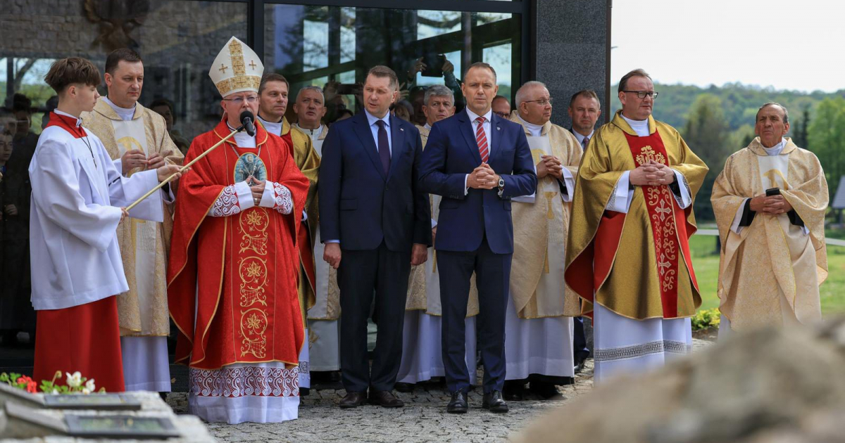 Prezydent Karol Nawrocki w Strachocinie. Ogólnopolskie dziękczynienie na Bobolówce [FOTO]