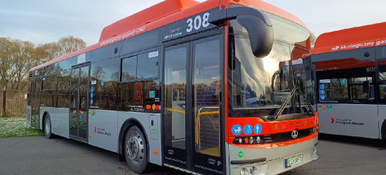 Kolejne autobusy z Sanoka trafiły do stolicy Podkarpacia