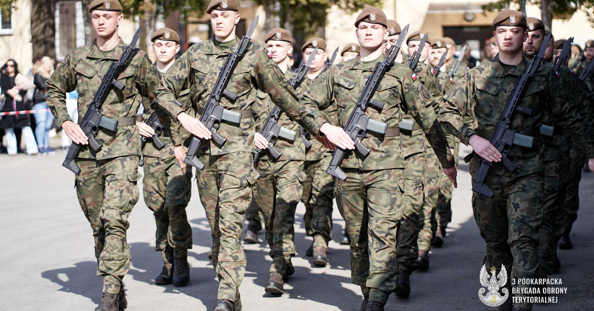 „Ja, żołnierz Wojska Polskiego…” Kolejni terytorialsi z Podkarpacia złożyli przysięgę [ZDJĘCIA]