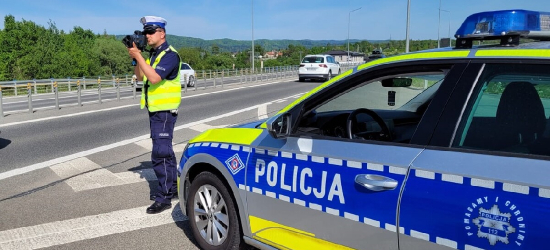 Pędzili 112 km/h w terenie zabudowanym! Stracili prawa jazdy