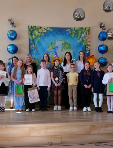 GMINA SANOK. Młodzi artyści ku czci natury. Recytatorskie popisy w Falejówce