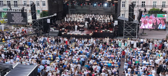 „Rozpaleni Duchem” 2026. Wielki koncert na sanockim Rynku [VIDEO, ZDJĘCIA]