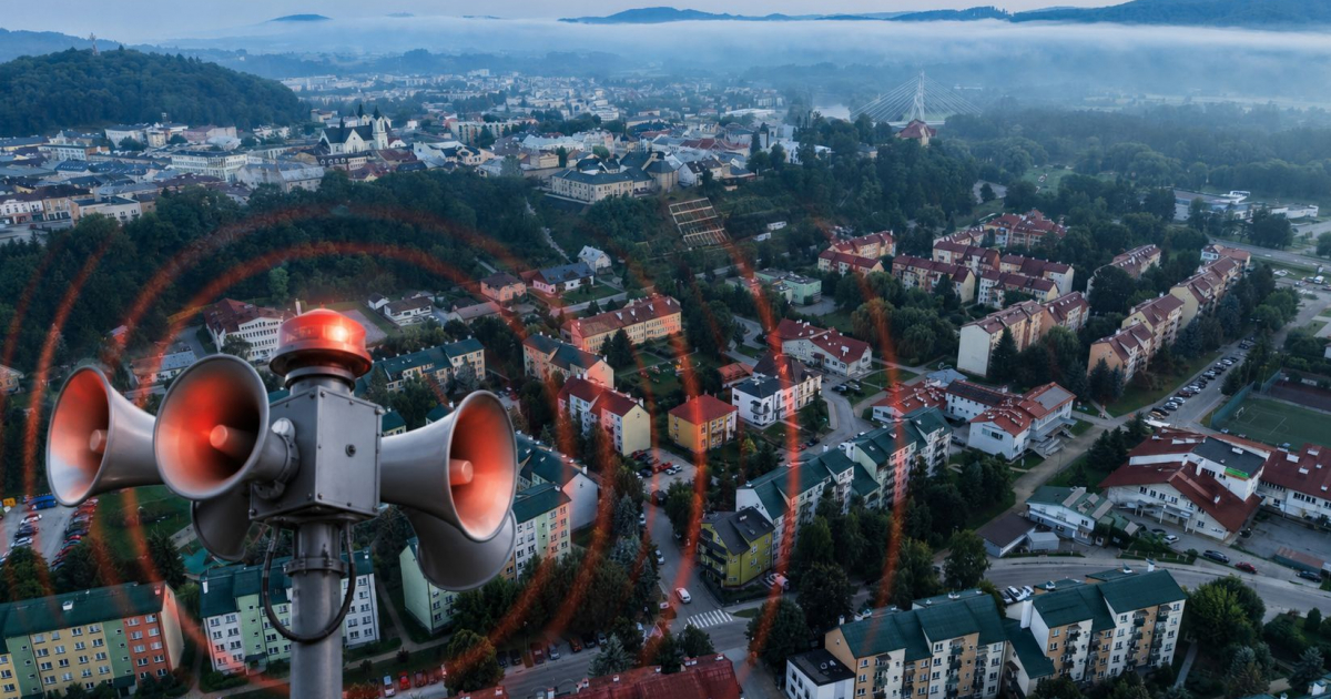 Syreny alarmowe zawyją w całym kraju! Ogólnopolskie ćwiczenia „ALARM-2026”