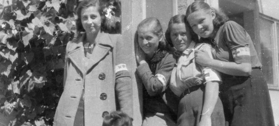 Bieszczadzkie Pogotowie Ratunkowe pamięta o sanitariuszkach Powstania Warszawskiego