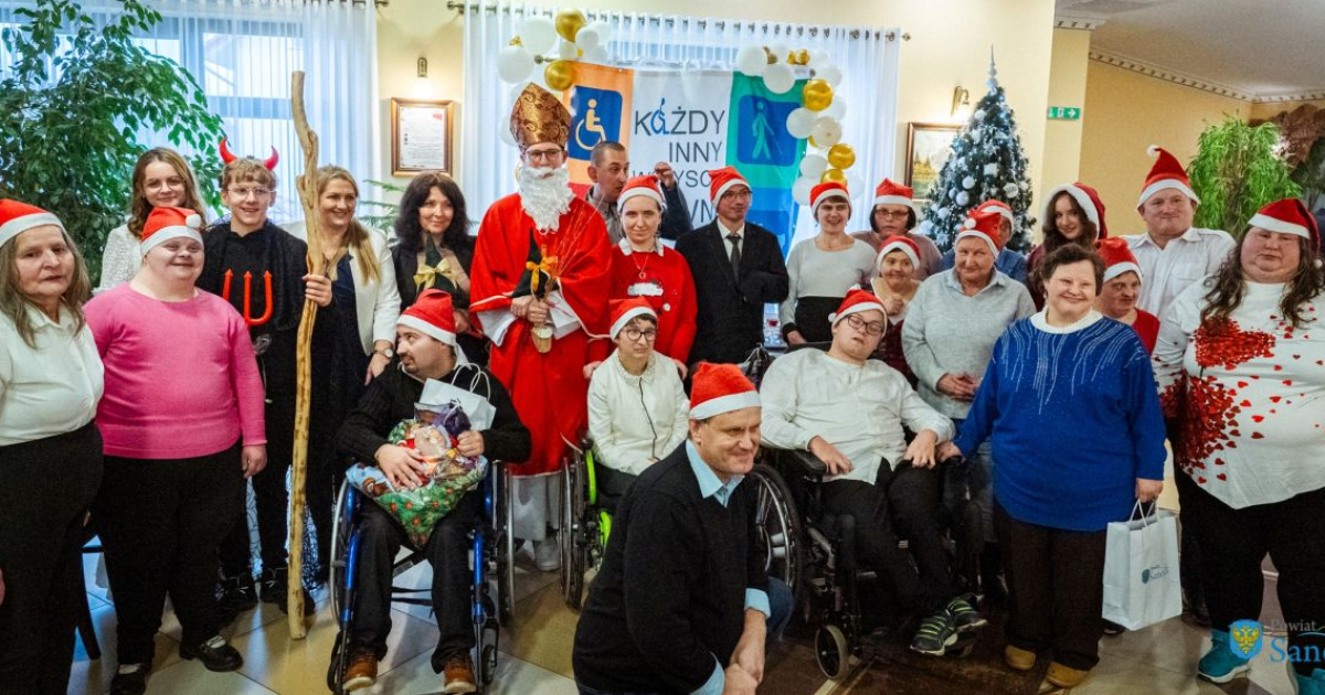 SANOK: Wyjątkowa uroczystość z okazji Dnia Osób z Niepełnosprawnością [ZDJĘCIA]