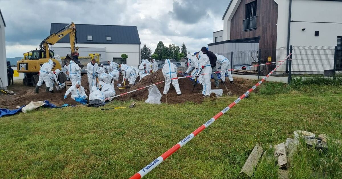 Zakończono czynności w Lutoryżu. Policja przez kilka dni badała teren posesji [ZDJĘCIA]