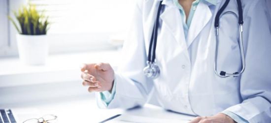 KORONOWIRUS: Informacje dla seniorów