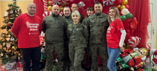 Żołnierze Wojsk Obrony Terytorialnej wsparli akcję „Szlachetna Paczka”