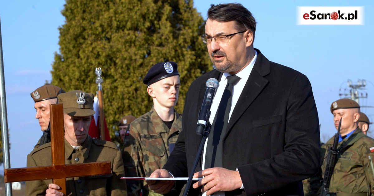 PREZES FUNDACJI NIEZŁOMNI: „Naród skłócony marnuje ofiarę swoich bohaterów” [VIDEO]