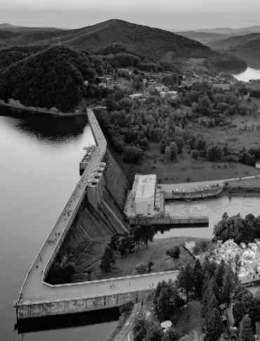 SOLINA. Przełom w poszukiwaniach. Podwodny dron zlokalizował ciało