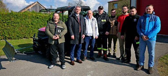 Nowy quad dla OSP Mrzygłód. Polaris Ranger w służbie ratowniczej (ZDJĘCIA)