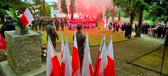 Żołnierze oddali hołd pomordowanym w 83. rocznicę Rzezi Wołyńskiej