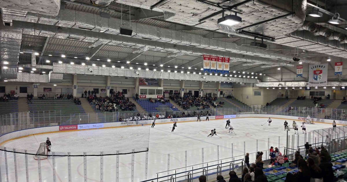 HOKEJ: STS Sanok bez szans w starciu z mistrzem Polski. Jutro kolejny trudny rywal w Arenie