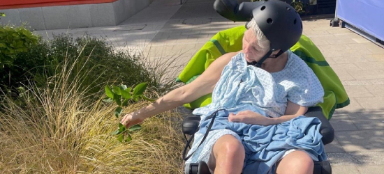 POMÓŻMY ANI ODZYSKAĆ SPRAWNOŚĆ. Trwa zbiórka na rehabilitację sanoczanki