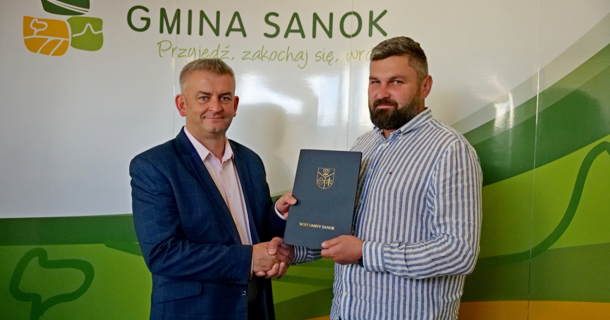 GMINA SANOK: Rusza termomodernizacja Wiejskiego Domu Kultury w Kostarowcach