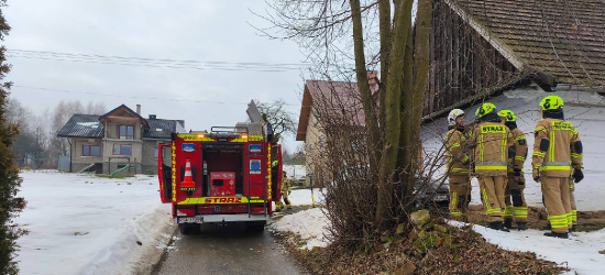 Pożar budynku mieszkalnego w Zahutyniu. Zagrożenie szybko opanowano