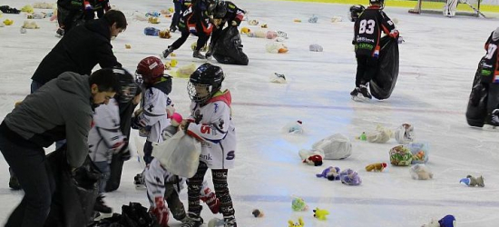 STS Sanok przegrywa z Cracovią. Jutro mecz z Sosnowcem i akcja Teddy Bear Toss