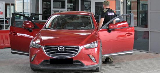 Mazda za 80 tys. zł zatrzymana na granicy. Była poszukiwana w całej Europie (FOTO)