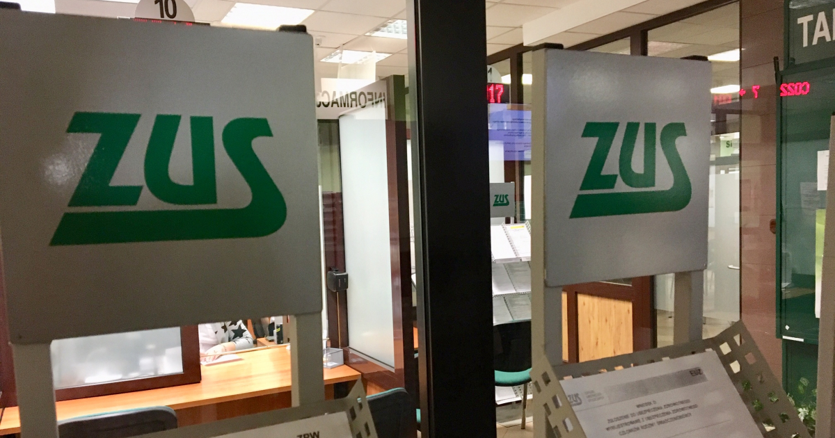 Planujesz wizytę w ZUS? Zadzwoń, by umówić termin lub zrób to online