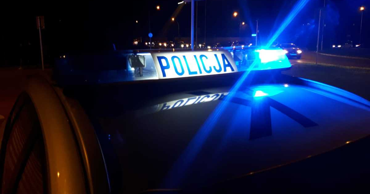 Koniec z „driftowaniem” na drogach. Od dziś surowe kary i utrata prawa jazdy