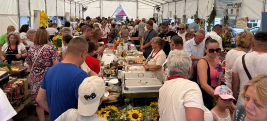 AGROBIESZCZADY 2026: Trwają Jubileuszowe targi w Lesku! [ZDJĘCIA, RELACJA NA ŻYWO]