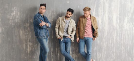 W poszukiwaniu idealnych jeansów męskich – przegląd modnych fasonów