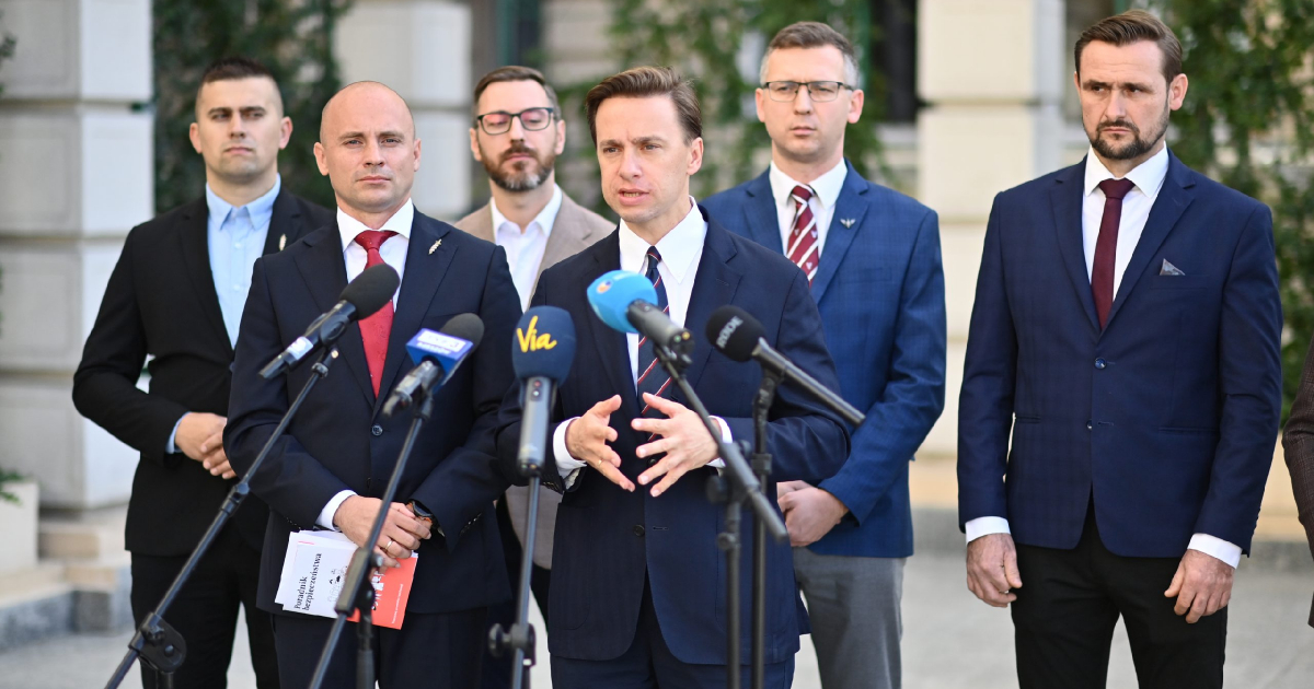 ALERTY RCB MASOWO WYCISZANE? Konfederacja krytykuje system ostrzegania. „To jest kabaret” [VIDEO]