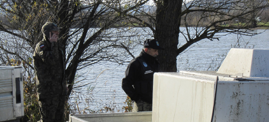 Jesienne zarybienie łowisk PZW w Sanoku i Hłomczy