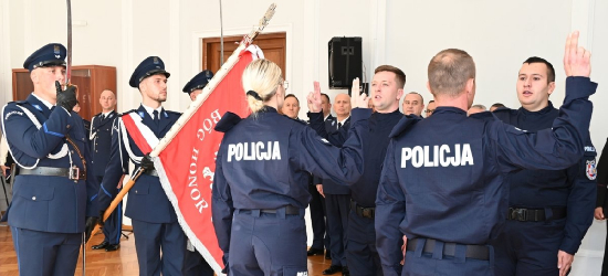 POLSKA112: Nowi funkcjonariusze w szeregach podkarpackiej policji (ZDJĘCIA)