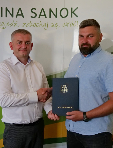 Gmina Sanok inwestuje w bezpieczeństwo. Powstanie centralny magazyn OL i OC