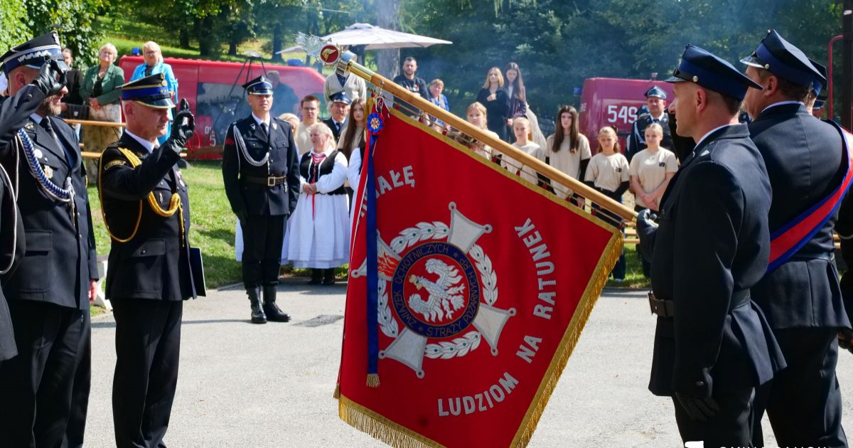OSP Pakoszówka ma już 120 lat! Strażacy świętowali jubileusz [ZDJĘCIA]