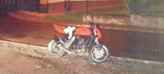 21-latek próbował ukraść motocykl Kawasaki spod jednego z bloków (FOTO)