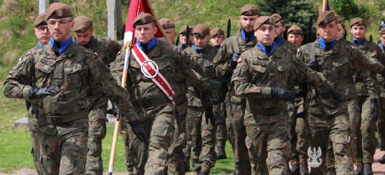 Terytorialsi oddali hołd obrońcom Huty Brzuskiej [ZDJĘCIA]
