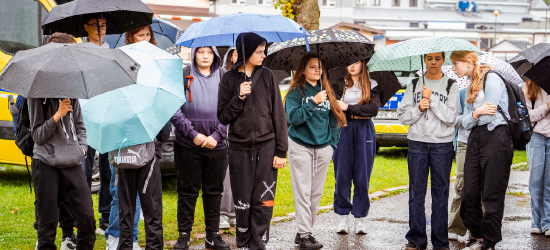Uśmiechy ważniejsze niż deszcz! Piknik w ZS nr 5 pełen atrakcji i radości [ZDJĘCIA]