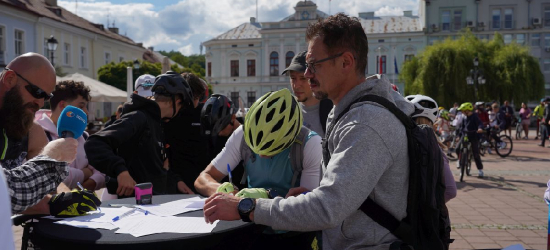 Mieszkańcy zbierali podpisy dla Bike Parku Prochownia [VIDEO, ZDJĘCIA]
